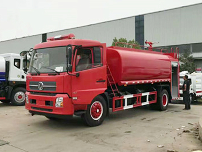東風(fēng)天錦10噸消防灑水車(chē)